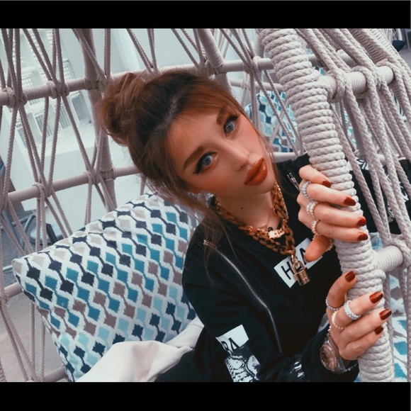 Meet your Posher, Aeneas - Picture 2 of 6